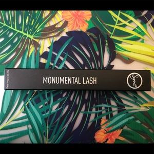 Sigma Monumental Lash Mascara